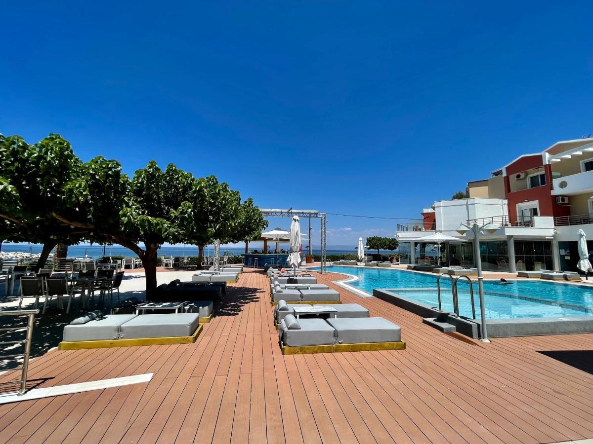 Heliotrope Hotels Mytilene Ngoại thất bức ảnh