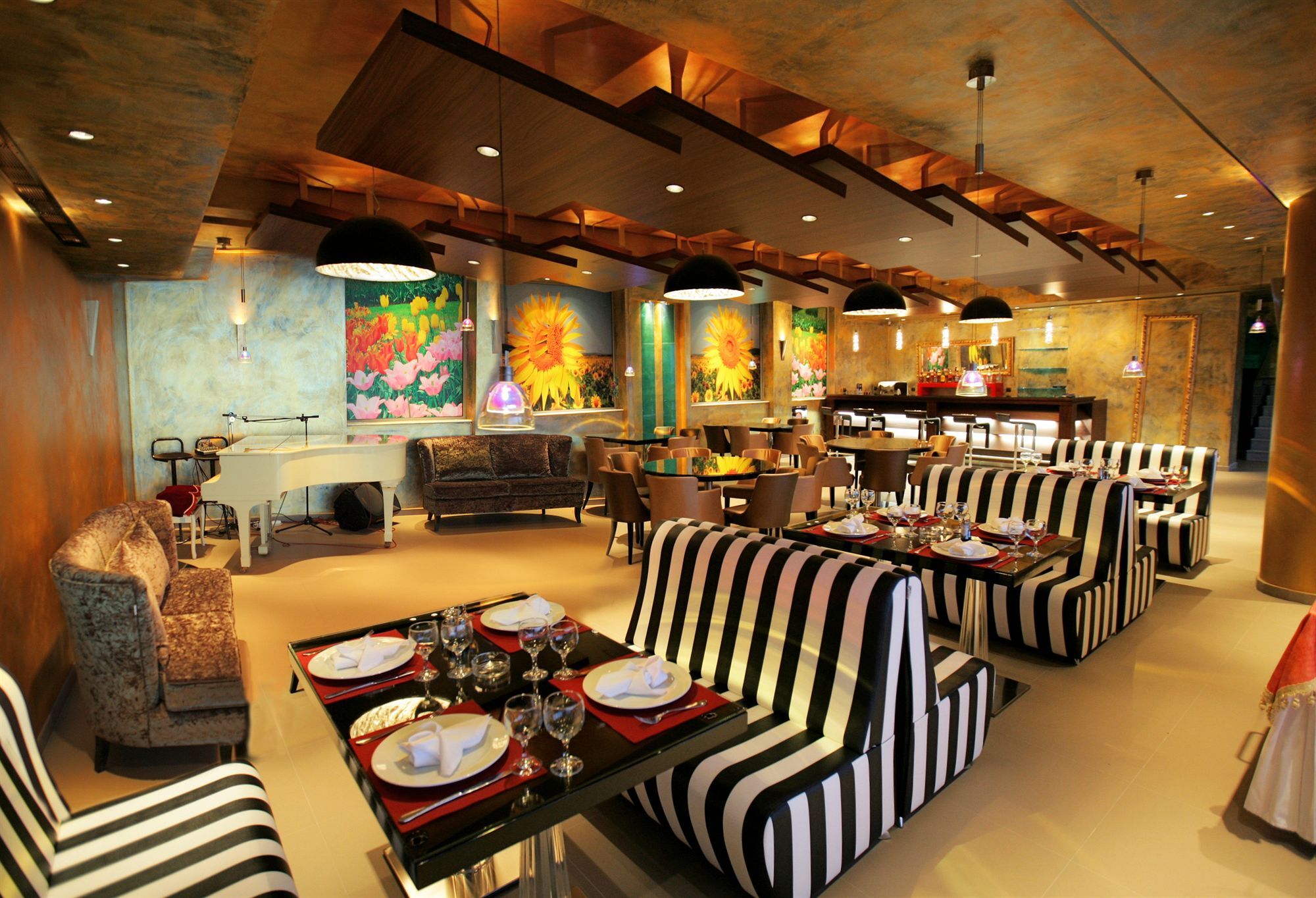 Heliotrope Hotels Mytilene Ngoại thất bức ảnh